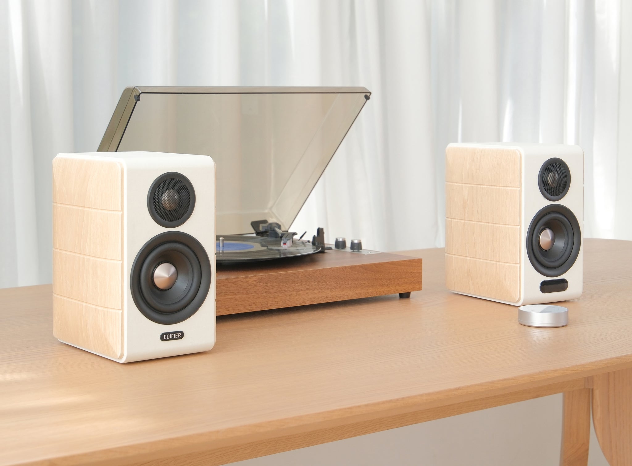 Edifier S880DB MKII Premium Hi-Res Active 2.0 Bluetooth Bookshelf Speakers - White