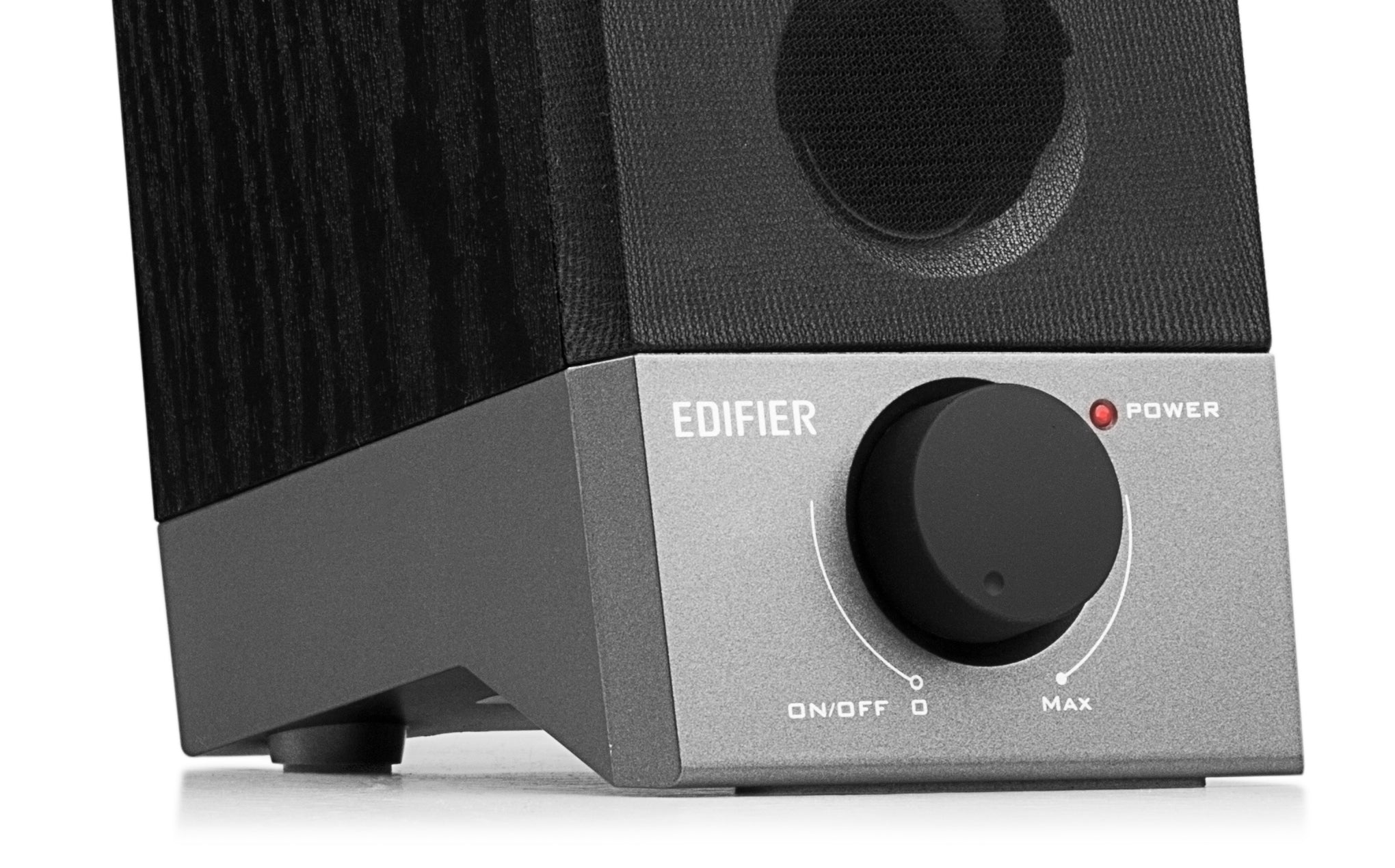 Edifier R19U USB Powered 2.0 Multimedia Speaker Set - Black