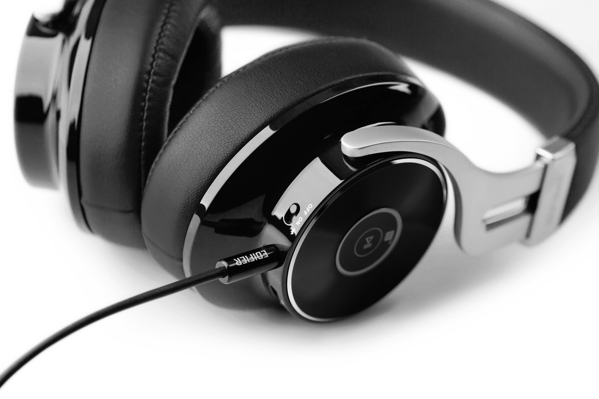 Edifier W855BT Wired & Wireless Bluetooth Premier Headphones With Microphone - Black